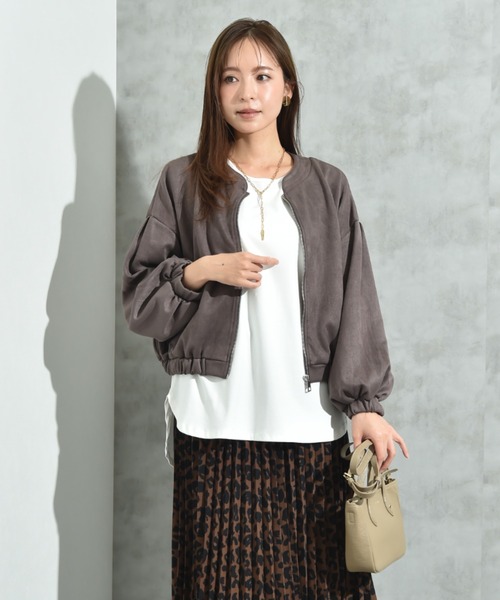 INTERPLANET（インタープラネット）の「スエードポンチノーカラーＺＩＰブルゾン（ブルゾン・レディース・ブラウン/チャコールグレー/グレイッシュベージュ・MEDIUM/LARGE）」の21枚目の写真