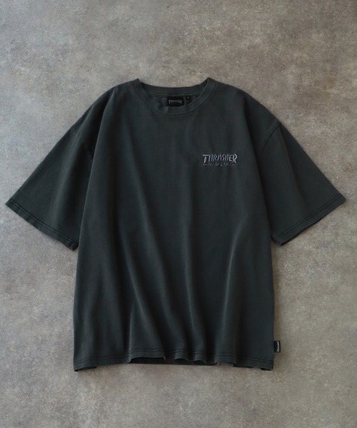 THRASHER(スラッシャー)の「【THRASHER/スラッシャー】オーバーサイズ ヴィンテージライク ピグメント加工 マガジンプリント 半袖Tシャツ(Tシャツ/カットソー・メンズ・チャコール/ピンク/ブラウン/サックスブルー/ブルーグレー・M/L/XL)」の8枚目の写真