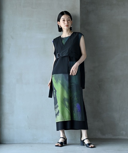 funda mine（ファンダマイン）の「異素材ベスト（ベスト・レディース・ブラック・FREE）」の2枚目の写真