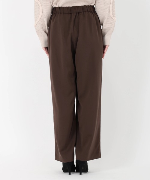 STRAWBERRY-FIELDS(ストロベリーフィールズ)の「【雑誌掲載アイテム】モダンサテン_サテンイージーパンツ(その他パンツ・レディース・ブラック/オフホワイト/ブラウン・2)」の7枚目の写真