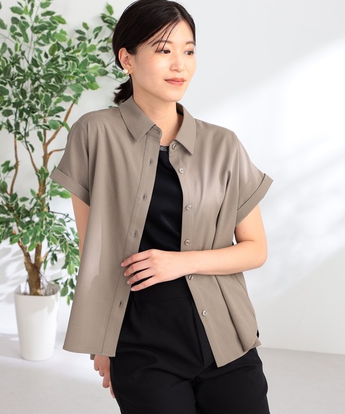 GALLORIA（ギャローリア）の「セットアップで着られる　フレンチシャツ（シャツ/ブラウス・レディース・モカ/チャコール・S/M/L/LL）」の3枚目の写真