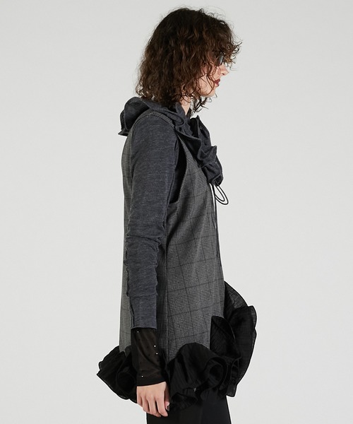PRANK PROJECT（プランクプロジェクト）の「フリルヘムチュニック / Ruffled Hem Tunic（チュニック・レディース・グレー/ブラック・FREE）」の12枚目の写真
