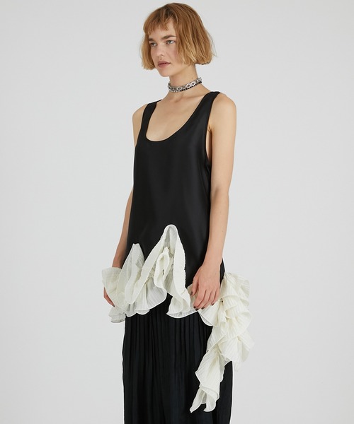 PRANK PROJECT（プランクプロジェクト）の「フリルヘムチュニック / Ruffled Hem Tunic（チュニック・レディース・グレー/ブラック・FREE）」の6枚目の写真