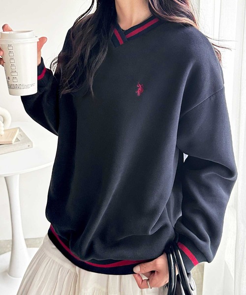 U.S. POLO ASSN.(ユーエスポロアッスン)の「GeeRA別注【U.S.POLO ASSN.】ユーエスポロアッスン 表ピーチラインVネックワンポイント刺繍スウェット(スウェット・レディース・ネイビー/スミクロ/アイボリー・MEDIUM/LARGE)」の22枚目の写真