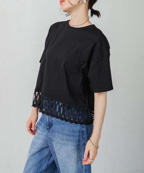 Bou Jeloud（ブージュルード）の「裾レースミディアムＴシャツ（Tシャツ/カットソー・レディース・ブラック/ホワイト・FREE）」の14枚目の写真