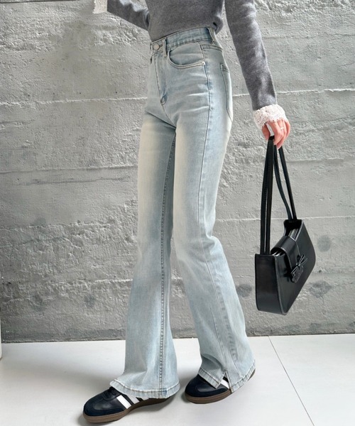 Ada.(エイダ)の「ウォッシュ加工 フレア デニムパンツ(デニムパンツ・レディース・インディゴブルー/ブルー/ライトブルー・M/S)」の19枚目の写真
