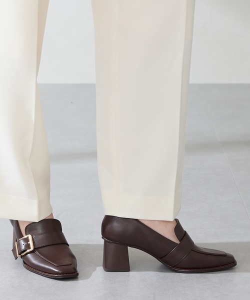 ORiental TRaffic（オリエンタルトラフィック）の「ベルトデザイン ヒール ローファー /51315（パンプス・レディース・ブラウン/キャメル/ブラック・34/35/36/37/38/39/40/41/42/33/43）」の17枚目の写真