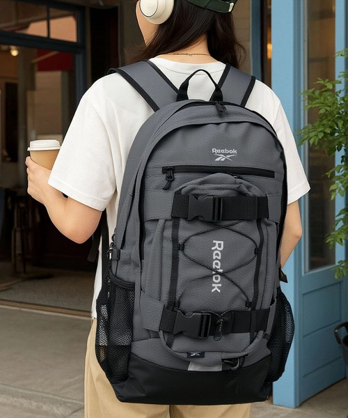 Reebok（リーボック）の「Reebok/リーボック ショルダーバッグ付きリュック バックパック ガジェットリュック ワンポイントロゴ 大容量 25L（バックパック/リュック・メンズ・チャコール/ブラック/アイボリー・FREE）」の10枚目の写真