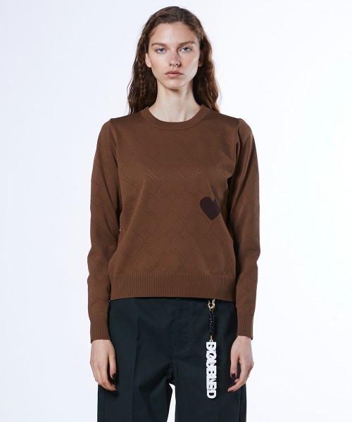 DOUBLE STANDARD CLOTHING(ダブルスタンダードクロージング)の「ハートプルオーバーニット(ニット/セーター・レディース・ブラック/ベージュ・36/38)」の5枚目の写真