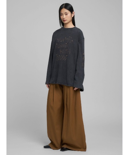 REPLAY(リプレイ)の「刺しゅう入り ボーイフィットロングTシャツ(Tシャツ/カットソー・レディース・ダークブラック・SMALL/X-SMALL/XX-SMALL)」の4枚目の写真