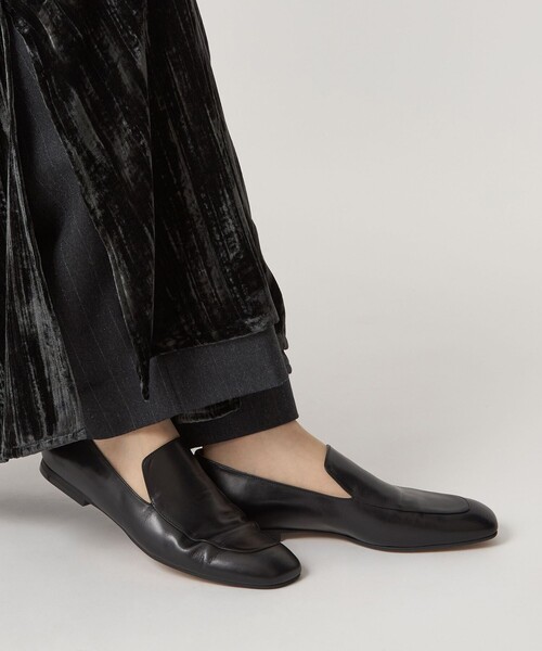 ODETTE E ODILE(オデットエオディール)の「ニュークラシックローファー フラット10↑(ローファー・レディース・ブラック・22cm/22.5cm/23cm/23.5cm/24cm/24.5cm/25cm)」の3枚目の写真
