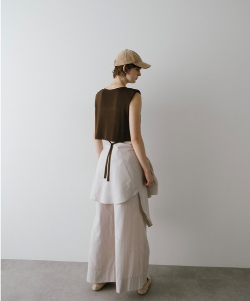 DRWCYS(ドロシーズ)の「シャツタックワイドパンツ(その他パンツ・レディース・ベージュ/ネイビー・SMALL/MEDIUM)」の20枚目の写真