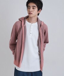 tk.TAKEO KIKUCHI（ティーケータケオキクチ）の「プレーティングブライトモチーフジップパーカー（ニット/セーター）」