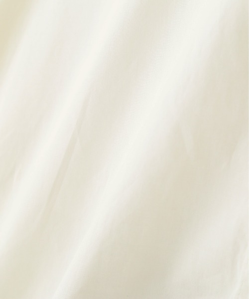 MARGARET HOWELL（マーガレットハウエル）の「WASHED COTTON POPLIN（シャツ/ブラウス・レディース・ネイビー/ホワイト・1/2）」の8枚目の写真