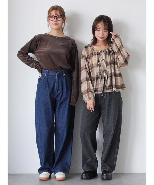 ehka sopo（エヘカソポ）の「ワンタックストレートデニムパンツ（その他パンツ・レディース・ブルー/ネイビー/チャコールグレー・S/M）」の8枚目の写真