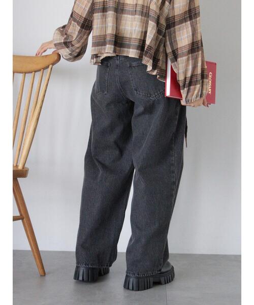 ehka sopo（エヘカソポ）の「ワンタックストレートデニムパンツ（その他パンツ・レディース・ブルー/ネイビー/チャコールグレー・S/M）」の11枚目の写真
