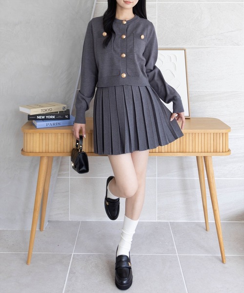 ジーフォア ニットとプリーツスカートセット ジーフォア ニットとプリーツスカートセット