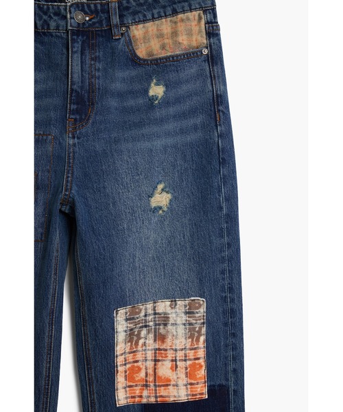 Desigual（デシグアル）の「パッチワークリペア90sデニムパンツ（デニムパンツ・メンズ・ブルー・M/XS/S/XXL/L/XL）」の4枚目の写真