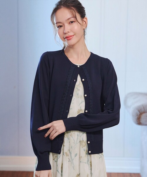 Tiaclasse(ティアクラッセ)の「レースカーディガン(カーディガン/ボレロ・レディース・アイボリー/ピンク/ネイビー・XXL/XL)」の2枚目の写真