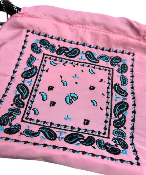 Port(ポート)の「巾着タイプ ペイズリー 刺繍 ショルダー バッグ(ショルダーバッグ・メンズ・ベージュ/ピンク/ブラック/オフホワイト・FREE)」の11枚目の写真