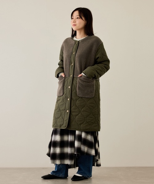 NAVY(ネイビー)の「nAvy グラムス ボア キルティング切替ノーカラー 中綿ロングコート【軽量 撥水加工 手洗いOK】(ノーカラーコート・レディース・ベージュ/カーキ/ブラック/オフホワイト・M/L)」の13枚目の写真