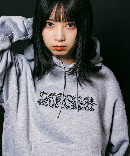 Subciety（サブサエティ）の「Abstracted paisley hoodie（パーカー・メンズ・グレー/ブラック×ブラック/ブラック×ホワイト・SMALL/XX-LARGE/X-LARGE/LARGE/MEDIUM/X-SMALL）」の21枚目の写真