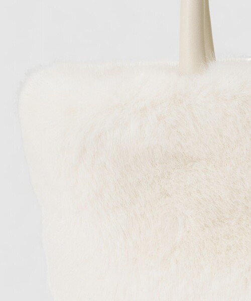 ANAYI(アナイ)の「フェイクファーハンドバッグ(ハンドバッグ・レディース・ブラウン/ホワイト/グレイッシュベージュ・FREE)」の14枚目の写真