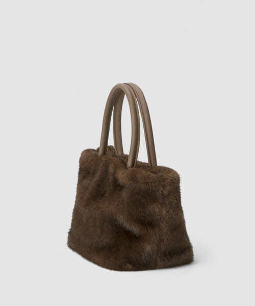 ANAYI(アナイ)の「フェイクファーハンドバッグ(ハンドバッグ・レディース・ブラウン/ホワイト/グレイッシュベージュ・FREE)」の9枚目の写真