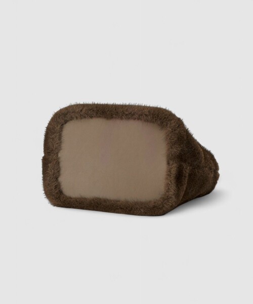 ANAYI(アナイ)の「フェイクファーハンドバッグ(ハンドバッグ・レディース・ブラウン/ホワイト/グレイッシュベージュ・FREE)」の5枚目の写真