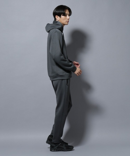 NANO universe(ナノユニバース)の「パネルダンボールフーディー 長袖(セットアップ可)(パーカー・メンズ・ブラック/グレー/オフホワイト/チャコール・S/M/L)」の12枚目の写真