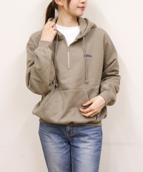 THOUSAND MILE（サウザンドマイル）の「THOUSAND MILE/サウザンドマイル　ハーフジップパーカー　HALF ZIP PARKER（パーカー・メンズ・ベージュ/ブラック/チャコールグレー・L/S/M）」の15枚目の写真