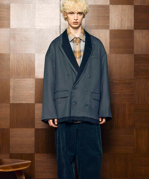 MAISON SPECIAL(メゾンスペシャル)の「《UNISEX》Prime-Over Layering Double Breasted Tailored Jacket/プライムオーバーレイヤリングダブルブレストテーラードジャケット【MAISON SPECIAL/メゾンスペシャル】(テーラードジャケット・メンズ・ブラック/チャコールグレー・0/1/2)」の20枚目の写真