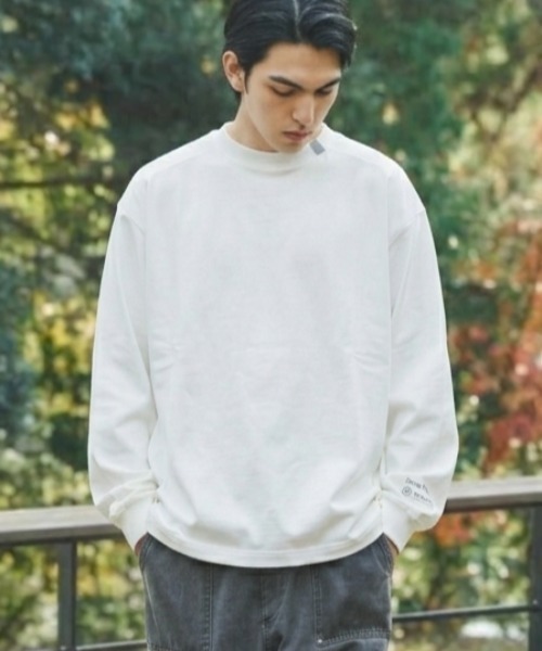 SUPERTHANKS（スーパーサンクス）の「袖刺繍ベーシック ロングTシャツ/SBY Embroidery L/S T-shirt（Tシャツ/カットソー・メンズ・ホワイト/チャコールグレー/ブラック・S/M/L）」の13枚目の写真