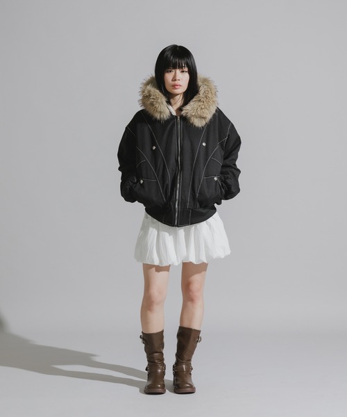 Chick(チック)の「【ファー取り外し可能】N2B-Style Faux Fur Hooded Blouson / N2B風 フェイクファー 2WAYフードブルゾン(ブルゾン・レディース・ブラック/オリーブ・S/M)」の9枚目の写真