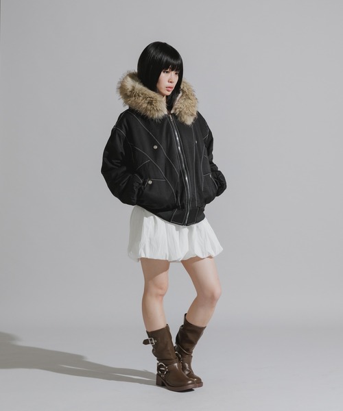 Chick(チック)の「【ファー取り外し可能】N2B-Style Faux Fur Hooded Blouson / N2B風 フェイクファー 2WAYフードブルゾン(ブルゾン・レディース・ブラック/オリーブ・S/M)」の11枚目の写真