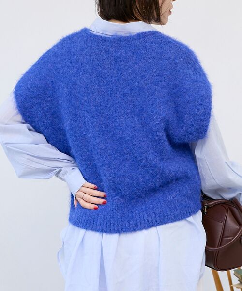 le.coeur blanc（ルクールブラン）の「《WEB限定アイテム》ソフトシャギーニットベスト（ベスト・レディース・ブラウン/パープル/ブルー/オレンジ/オフホワイト・38）」の20枚目の写真