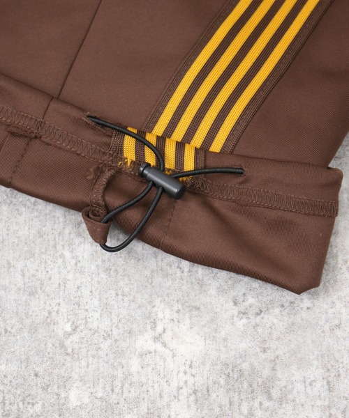 NYLAUS（ナイラス）の「【Nylaus】蜂刺繍 ライントラック ワイドパンツ バルーンパンツ ジャージ セットアップ対応 ユニセックス（その他パンツ・メンズ・ブラウン/ブラック/アイボリー・L/M）」の12枚目の写真
