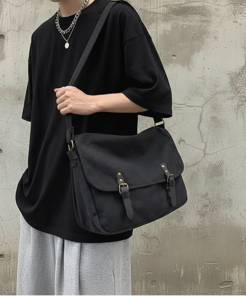 Burner(バーナー)の「【OKUOKU 0909】ヴィンテージ風キャンバス調 ショルダーバッグ oku-bag-13-21【RBTS】(ショルダーバッグ・レディース・ブラック/ベージュ/グレー/ブラウン・FREE)」の2枚目の写真