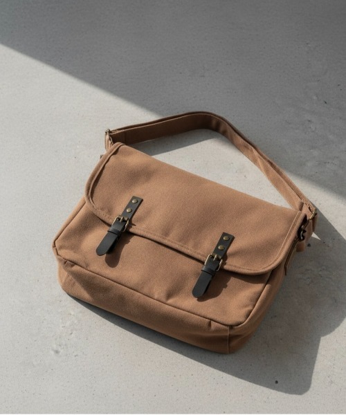 Burner(バーナー)の「【OKUOKU 0909】ヴィンテージ風キャンバス調 ショルダーバッグ oku-bag-13-21【RBTS】(ショルダーバッグ・レディース・ブラック/ベージュ/グレー/ブラウン・FREE)」の10枚目の写真