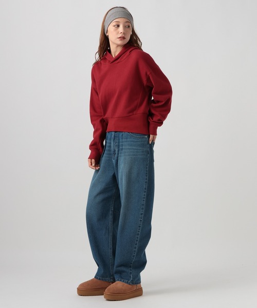 BAYFLOW（ベイフロー）の「[こだわりのフードシルエット]ショートスウェットフーディー（パーカー・レディース・グレー/チャコール/レッド・FREE）」の22枚目の写真