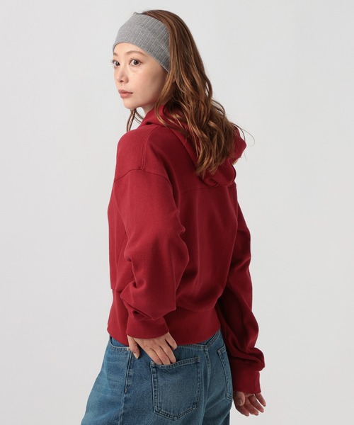 BAYFLOW（ベイフロー）の「[こだわりのフードシルエット]ショートスウェットフーディー（パーカー・レディース・グレー/チャコール/レッド・FREE）」の21枚目の写真