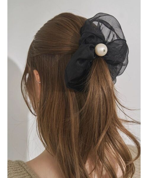 EATME（イートミー）の「ポイントフェイクパールオーガンジーシュシュ（シュシュ・レディース・ブラック・FREE）」の7枚目の写真