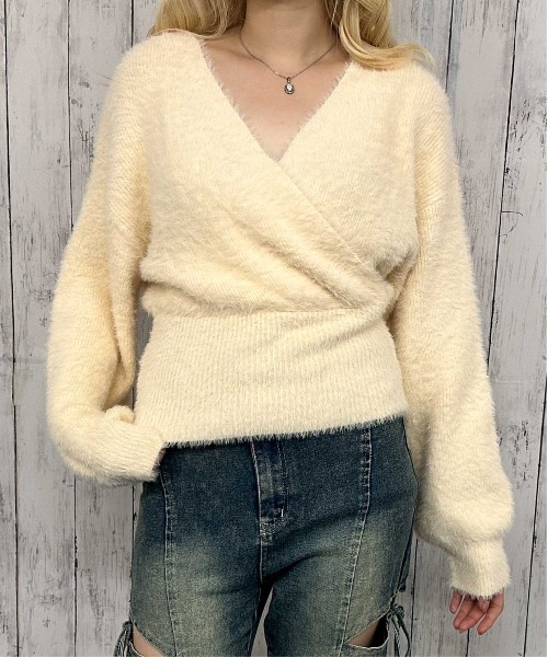 GORGE(ゴージ)の「《カシュクール×フェザータッチ》レディース ニットプルオーバー ショート丈 秋冬(ニット/セーター・レディース・ボルドー/ピンク/アイボリー/ネイビー・F)」の2枚目の写真