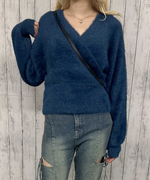 GORGE(ゴージ)の「《カシュクール×フェザータッチ》レディース ニットプルオーバー ショート丈 秋冬(ニット/セーター・レディース・ボルドー/ピンク/アイボリー/ネイビー・F)」の9枚目の写真