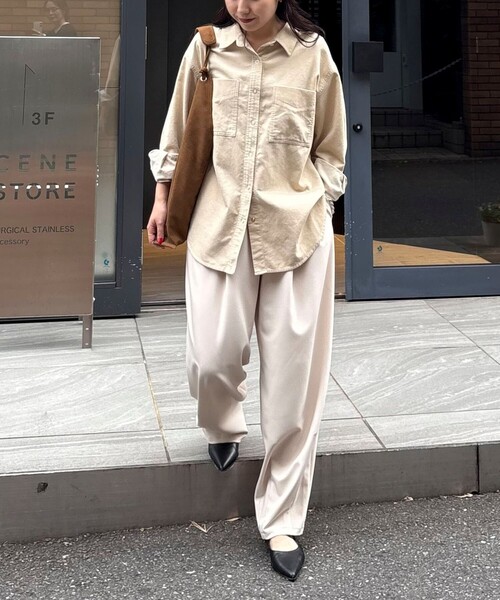 fredy emue(フレディエミュ)の「コーデュロイシャツ(シャツ/ブラウス・レディース・チャコールグレー/ライトグリーン/アイボリー・38)」の21枚目の写真