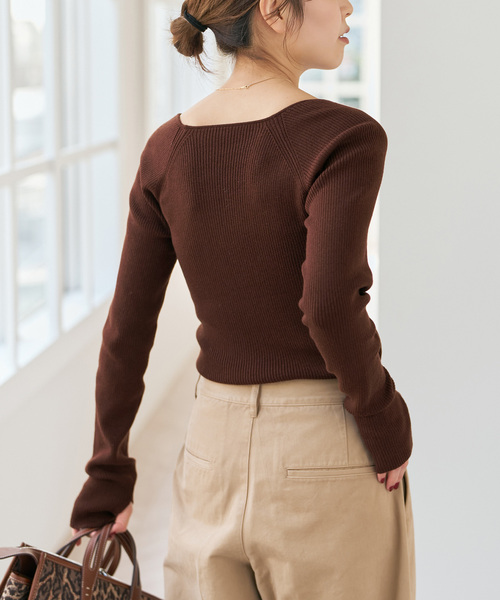 Spick & Span(スピックアンドスパン)の「《手洗い可》スクエアリブニット(ニット/セーター・レディース・ブラウン/ベージュ/ブラック・FREE)」の13枚目の写真