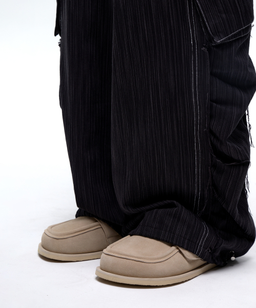RSSC(アールエスエスシー)の「WRINKLE MIXED STRIPE CARGO PANTS - BLACK(スウェットパンツ・レディース・その他・2/1)」の7枚目の写真