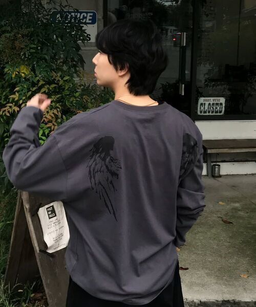 GRAVER（グレーバー）の「[ユニセックス]WINGS ヘンリーネック ロングスリーブ Tシャツ_3カラー（Tシャツ/カットソー・レディース・ベージュ/チャコール/ブラック・MEDIUM/LARGE）」の15枚目の写真