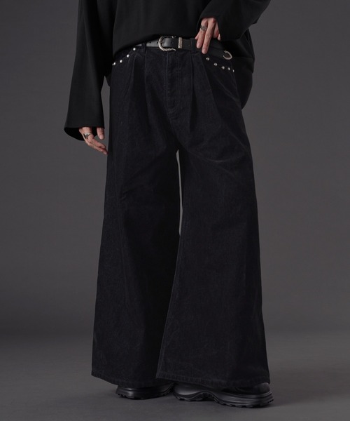 狐独(コドク)の「バギースタッズフロッキーデニム(デニムパンツ・メンズ・ブラック・LARGE/MEDIUM/SMALL)」の6枚目の写真