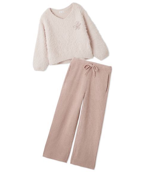 【年始値下げ】新品未使用タグ付きSNIDELシャギーセットアップ完売品 セール】シャギーセットアップ（ルームウェア/パジャマ）｜SNIDEL HOME